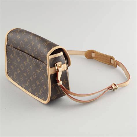 classic louis vuitton crossbody bag|louis vuitton crossbody bags outlet.